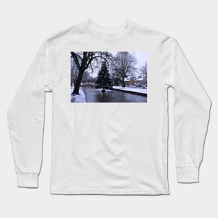 Bourton on the Water Christmas Tree Cotswolds Long Sleeve T-Shirt